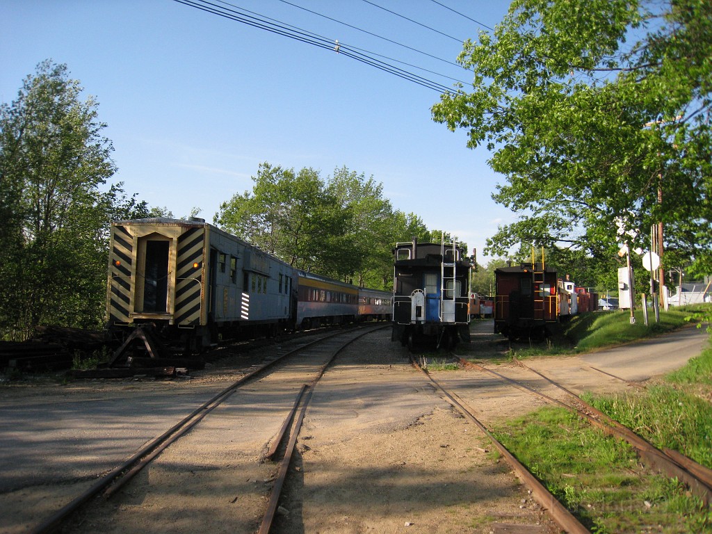 Tilton NH Trail 2010 045.jpg - The other "End of the Line" on the Winnipesauke River Trail is a rail road museum. Cabooses, cabooses, cabooses... guess it IS the end of the line.